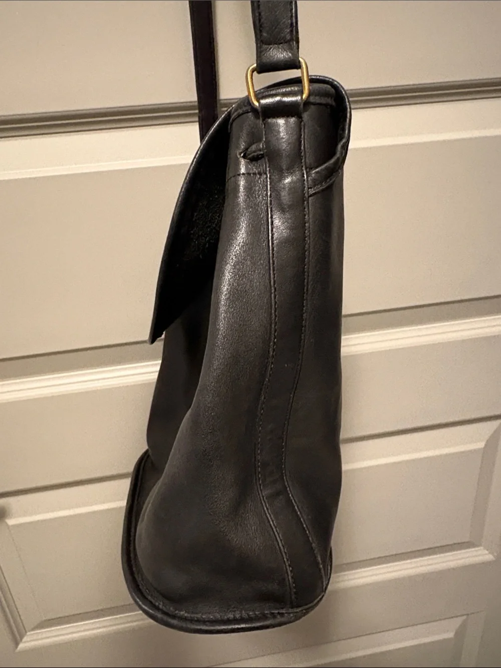 Coach Vintage #4025 Lightweights Collection Shoulder Pouch